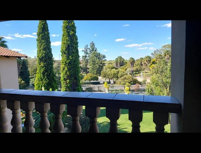 2 BEDROOM PROPERTY TO RENT IN VAALPARK